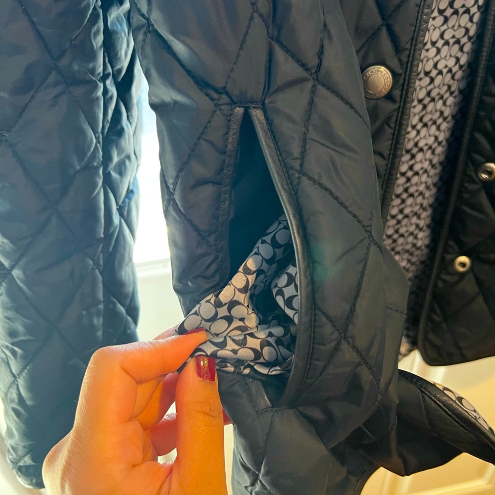 Coach quilted leather trim jacket - Picture 3 of 10